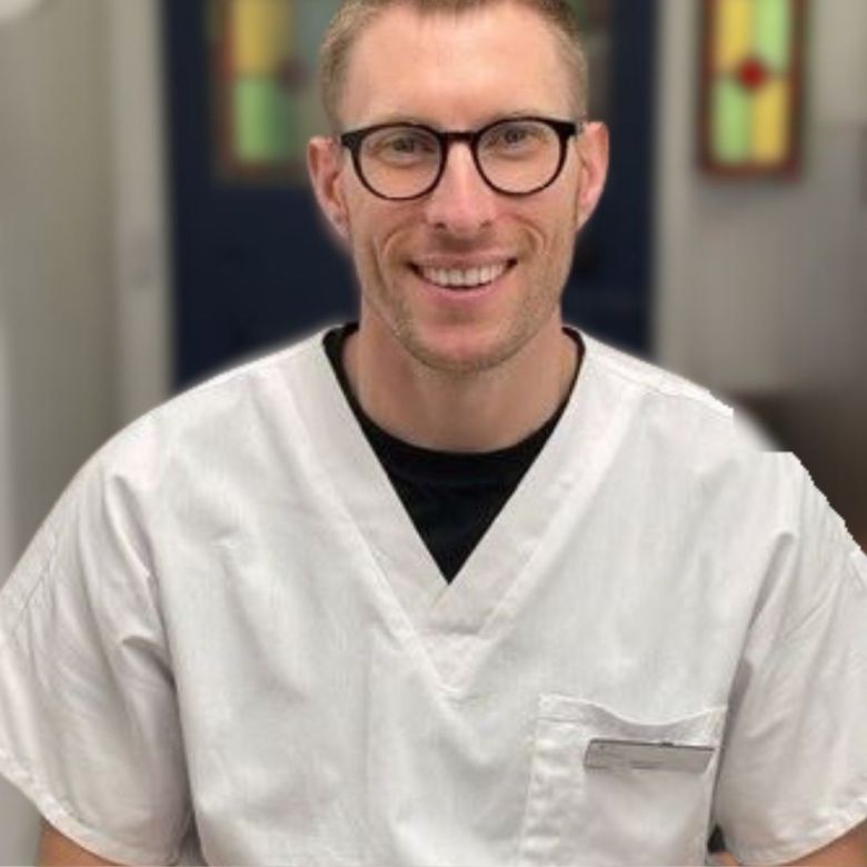 Dr Harrison Belfield